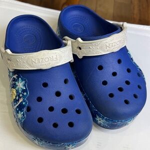 Blue 'Frozen' Crocs - little kid size 13